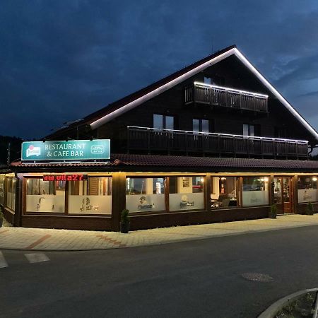 Vila 27 Bešeňová Exteriér fotografie